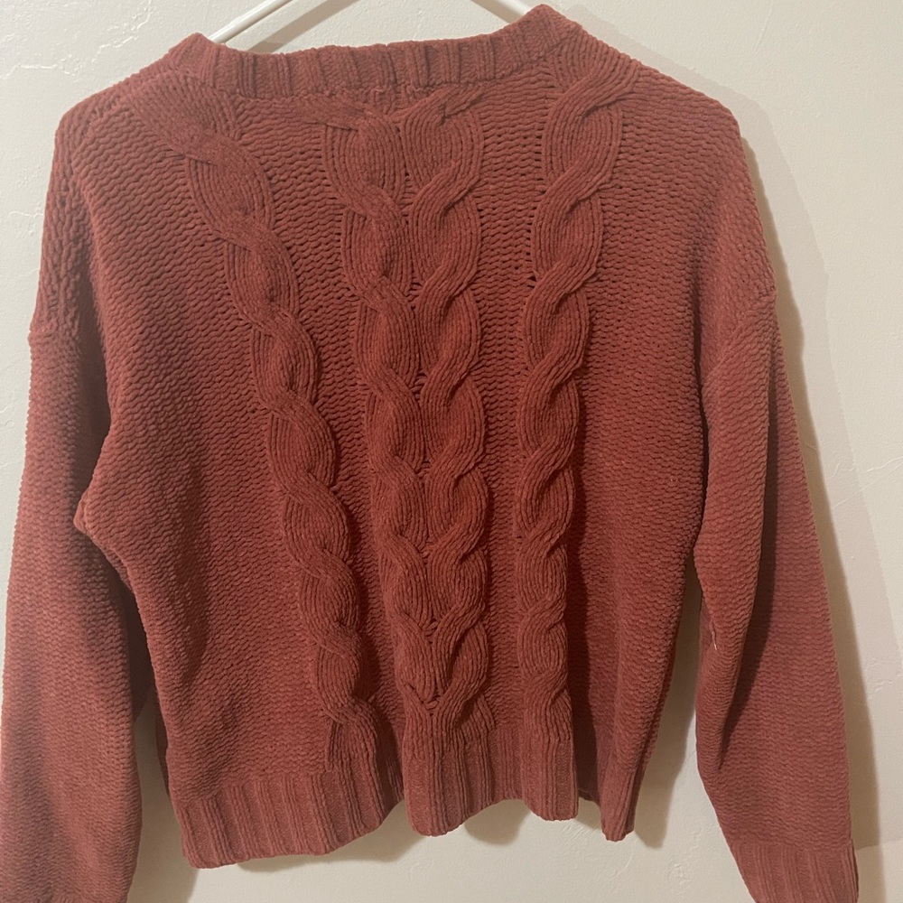 American Eagle Knitted Sweater
